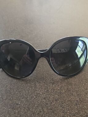 Tiffany & Co. Black Oversized Rounded Women’s Sunglasses